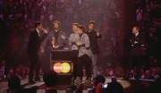 Take That au Brits Awards 14 et 15-02-2011 Cf8b83119740889