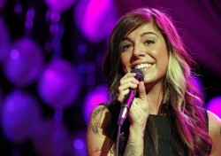 a3003d158323150 Christina Perri   Twilight Saga Concert Tour in Chicago (Nov. 8)   20 HQ high resolution candids