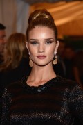 Rosie Huntington-Whiteley ロージー・ハンティントン・ホワイトレイ
