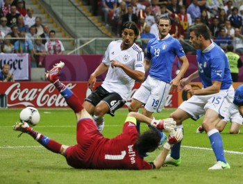 ЕВРО 2012 (фото) - Страница 4 246387199159327