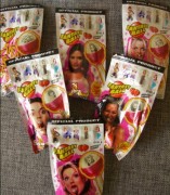 Продукция о Spice Girls: куклы, часы, значки, и многое другое..... 9da8fb199425575