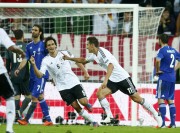 Германия -Греция - на чемпионате по футболу, Евро 2012, 22 июня 2012 (123xHQ) 32b667201614502