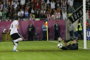 Германия -Греция - на чемпионате по футболу, Евро 2012, 22 июня 2012 (123xHQ) F8744a201614134