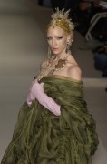 Jean Paul Gaultier - Haute Couture SS 2003 - 93хHQ 9b34c3208859644